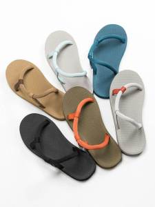 Montbell Athleisure Outdoor Beach Non Slip Lightweight Portable Breathable Slip on Sandal Slippers Couple Men and Women