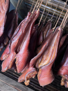 Pig Ears Packs of Preserved Meat Authentic Sichuan Chongqing Specialty Farm Firewood Smoked Preserved Meat Preserved Pig Ear Tip Antipasuto