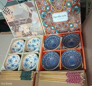 Mangkok Sumpit isi 4 pcs mangkok dan sumpit