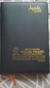 Sổ ghi chép bìa da đen cao cấp dày dòng kẻ ngang khổ 16 x 24 cm - 200 trang