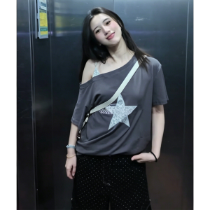 YUEZHONGWEI | Áo Thun Vintage In Sao Dáng Rộng Vai Trụi