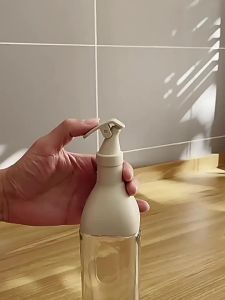 Besee | Drip-Free Large Capacity Kitchen Condiment Bottle