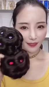 Hot Sale ToyTrove คลิปหนีบผมทรงมวยผมสังเคราะห์พร้อมเม็ดเพชรหลากสีแวววาวสำหรับผู้หญิงที่หนีบผมทรงหางม้าเหมือนจริงเครื่องมือจัดแต่งทรงผม