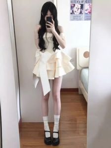 Elegant French Style Butterfly Knot One Shoulder Cake Skirt Dress Gentle Atmosphere Summer 2026 Unique Beautiful Dress