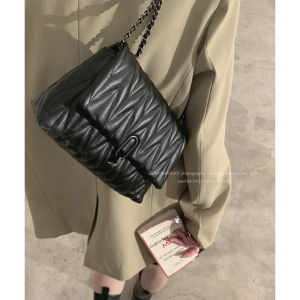 Diamond Pattern Chain Bag Womens Fall and Winter New New Arrival Trendy Fashion Underarm Bag Easiest for Match Large-Capacity Crossbody Bag Tote Bag