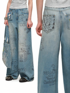1JINN STUDIO | Graphic Print with Hot Fix Rhinestones Denim Jeans
