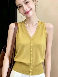 Áo Vest Mùa Hè Mới 2026 Cổ V Không Tay Màu Vàng