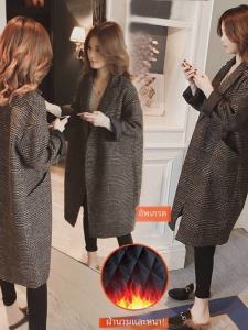 เสื้อโค้ทขนสัตว์ยาวคลุมเข่าสไตล์เกาหลีใหม่ฤดูหนาวปี 2025 ทรงหลวม คอปกสูท ลายสก็อต ไซส์ใหญ่ เสื้อโค้ทผู้หญิง