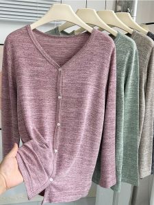 เสื้อคาร์ดิแกนถักคอวีบางๆ สำหรับผู้หญิงในฤดูใบไม้ผลิและฤดูร้อน เสื้อคลุมกันแดดแบบหลวมๆ แขนยาว ผ้าโพลีเอสเตอร์ ปกติ