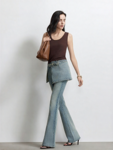 Vero Moda | Stylish Layered Washed Retro Flared Jeans