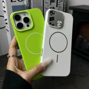 Luxury Glossy HardเรืองแสงสําหรับMagsafeแม่เหล็กสําหรับiPhone 16 15 14 Plus 13 12 11 Pro Maxไร้สายCharge Bright Cover