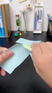 KUKE PISAU CUTTER MINI KARAKTER /PEMBUKA UNBOXING PAKET/ PEMOTONG KERTAS/CUTTER MINI SERBAGUNA