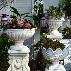 Elegant Roman Column Plant Pot Large Size Outdoor Courtyard Garden Base Decorative Item Standing Flower Stand for Villa Balcony