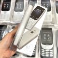 Điện thoại Nokia 8210 4g mới 100% pin 1450mah chính hãng. 
