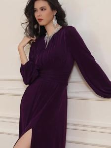 Star-endorsed Romantic Purple Dress
