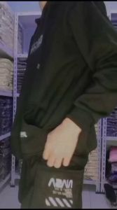 Celana Pendek Cargo Fleece 280 Bahan Lembut dan Adem Brand Local Bandung Warna Hitam Dope Biru Best Seller High Quality Terbaru