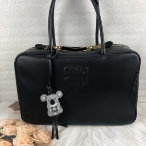 จี้กระเป๋า Miu System Bowling Moon จี้กระเป๋าแฟชั่นสำหรับวันหยุดและวันพักผ่อนในช่วงฤดูร้อน