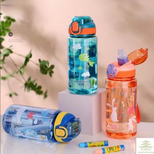600ml Dinosaur Water Bottle For Kids Water Sippy Cup With Silicone Straw Leakproof Plastic Water Bottles Summer Kids Water Cup