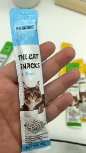 Snack Kucing Cat Strip Cemilan Kuing 15g/strip Kecil dan Kucing Besar Snack Hewan Peliharaan
