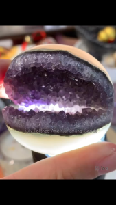 Johor seller 💜✨ 全抛光紫水晶开口笑 😀 ✨💜 Fully Polished Amethyst Smiling Geode