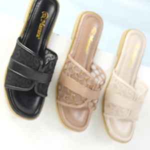 Marara Sandal Wanita Flat Teplek Della