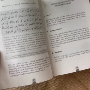Terapi Sedekah by Ustazah Datuk Dr. Norhafizah Musa Ustaz Hamid Addin