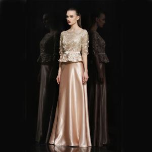 ชุดราตรีวันแต่งงานหรูหราสำหรับคุณแม่ของเจ้าสาว ชุดราตรียาวสุดสง่างาม แขนยาว คอวี กระโปรงทรงเอ ชุดราตรีสุดหรู