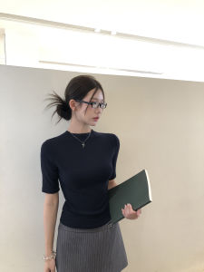 Youthful Fashionable Korean Style Slim Fit Design Top