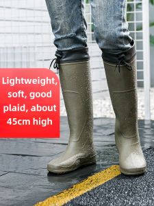 Ultra-Light Comfortable Soft-Soled Mens Rain Boots Foldable Water Shoes Breathable Mouth Waterproof Fishing Shoes for Youth And Middle-Aged