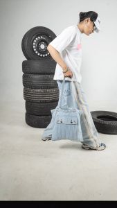 H TOTE VERS II - JAPAN BLUE: Tas Desain Modern untuk Kebutuhan Harian