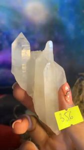 bụi đá Thạch Anh tinh thể tán sắc tự nhiên Lemuarian mã 356