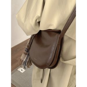 Trendy Retro Large Capacity Saddle Bag Womens Autumn Winter 2023 New Fashion Handbag Versatile Single Shoulder Crossbody Bag