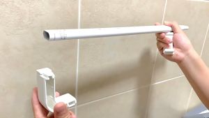 541 - Gantungan Handuk Tanpa Paku Dengan Plastik Hisap Towel Rack Suction Cup