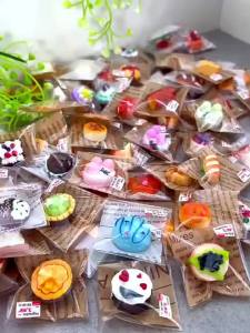 5-60pcs DIY Food Toy Cake Dessert Bread Mini Simulation Childrens Play Toy Anti Stress Squeeze Fidget Slider PartyFavors//