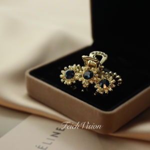 Retro French Crystal Hair Claw Diamond Sunflower Small Claw Hair Clip Styling Hair Accessories Vintage Hairgrip Fashionable