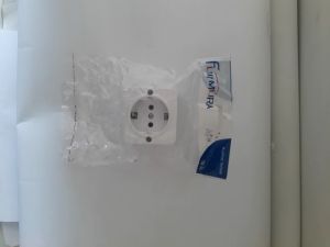 Saklar FUJIMURA FM880 Stop Kontak OB Warna Cream