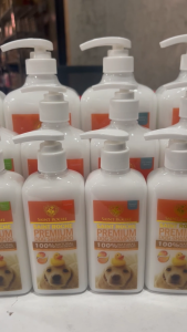 SAINT ROCHE Premium Dog Shampoo 250ml
