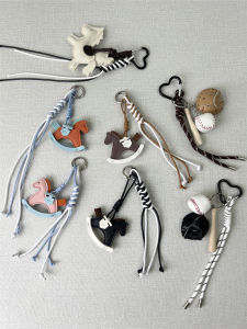 Leather Keychain Bag Pendant Car Decoration Fashionable Versatile Cowhide Leather Pendant Bag Accessory without Brand