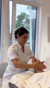 Kem dưỡng chống lão hoá - Janssen Cosmetics Rich Recovery Cream 50ml