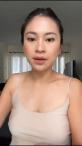 [BEST SELLER] ISWHITE Glowing Booster Package - Paket Perawatan Tubuh yang Ampuh Mencerahkan Lebih Cepat - Body Mask Body Serum Body Scrub - Masker Badan Pemutih Whitening Body Bleaching Collagen BPOM Halal