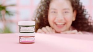 Mugwort Mask Scarlett Whitening 100ml Original Face Mask Herbalism Mugwort Scarlet Masker BPOM