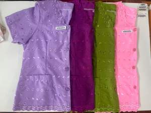 เสื้อลูกไม้ของผู้สูงอายุมีขนาดไซMLXLXXL