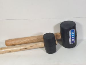 Búa cao su cán gỗ đường kính 4.5cm và 6cm