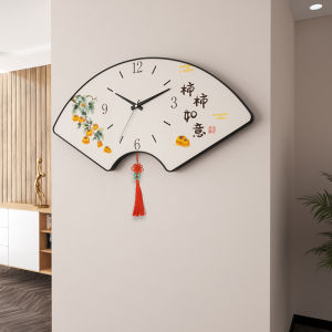 ใหม่ติดผนังนาฬิกาควอตซ์เงียบห้องนั่งเล่นนาฬิกาตกแต่งสร้างสรรค์สไตล์จีนพัดลมรูปร่างนาฬิกาแขวนผนัง