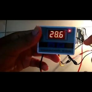 Thermostat Digital AC 12V 220V XH W3001 Termostat Alat Pengatur Suhu Panas Dingin Mesin Tetas 110V