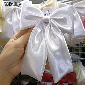 (4 ชิ้น) โบว์แฟชั่น ผ้าซาติน ขนาดโบว์5*7" โบว์ติดผม โบว์นักเรียน เครื่องประดับผม กิ๊บหนีบผม คนทำงาน#กิ๊บติดผม #โบว์นักเรียน #โบว์ติดผมเด็กนักเรียน #โบว์เด็ก #โบว์สำเร็จรูปสีขาว #โบว์สำเร็จรูป #กิ๊บติดผมนักเรียน #กิ๊บติดผมเด็ก #กิ๊บติดผมสีขาว #กิ๊บนักเรียน