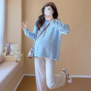 Maternity Round Neck Striped Loose & Slimming Pullover Sweater