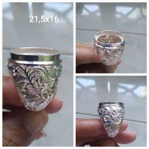 emban/ cincin perak ukir