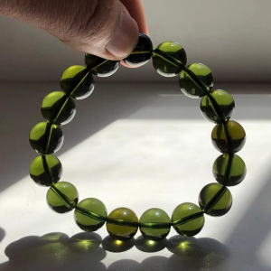 Natural Moldavite Green Aerolites Czech Crystal Stone Raw Stone Grinding 8mm Bead Meteorite Bracelet