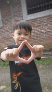 KAOS SYEKHERMANIA \"SANTRI AL-MALIK\" Lengan Pendek Ukuran Anak & Dewasa (Gratis Stiker)